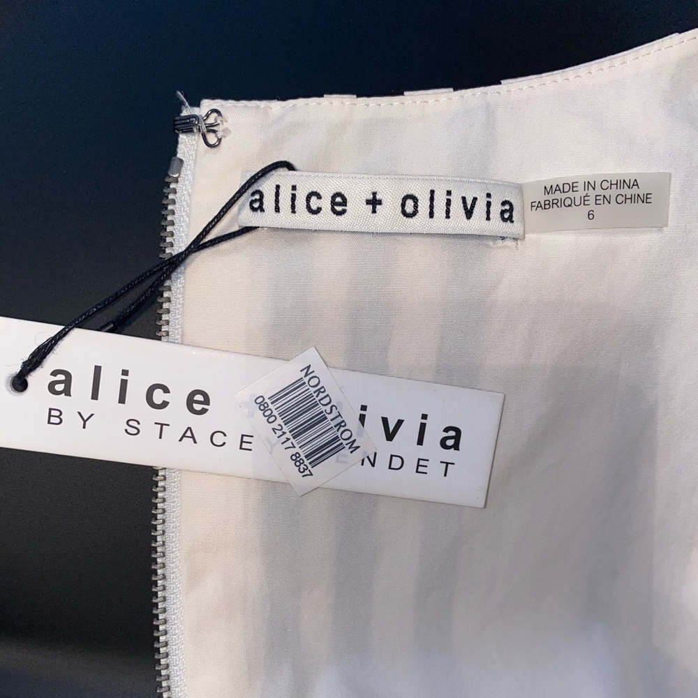 Alice & Olivia Augusta Ruffled Sleeve Dress, 6 - Picture 12 of 13